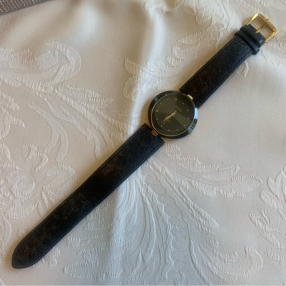 SALE! RADO Vintage Luxury Watch - Picture 6 of 15